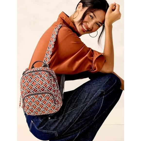 NWOT VERA BRADLEY Mini Banbury Floral Patterned Small Backpack - Picture 1 of 4